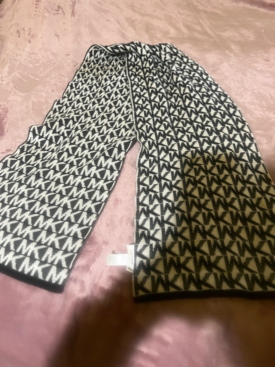 Michael Kors Accessories - Michael Kors Black & White MK Logo Knit Scarf
